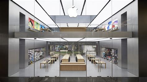 Apple'ın Yenilikçi Perakende Mağazaları ve Müşteri Deneyimi Stratejileri: Apple Store ve Genius Bar